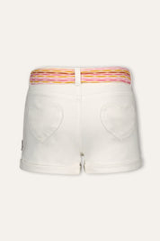 B.Nosy short Patty wit Mesmerized