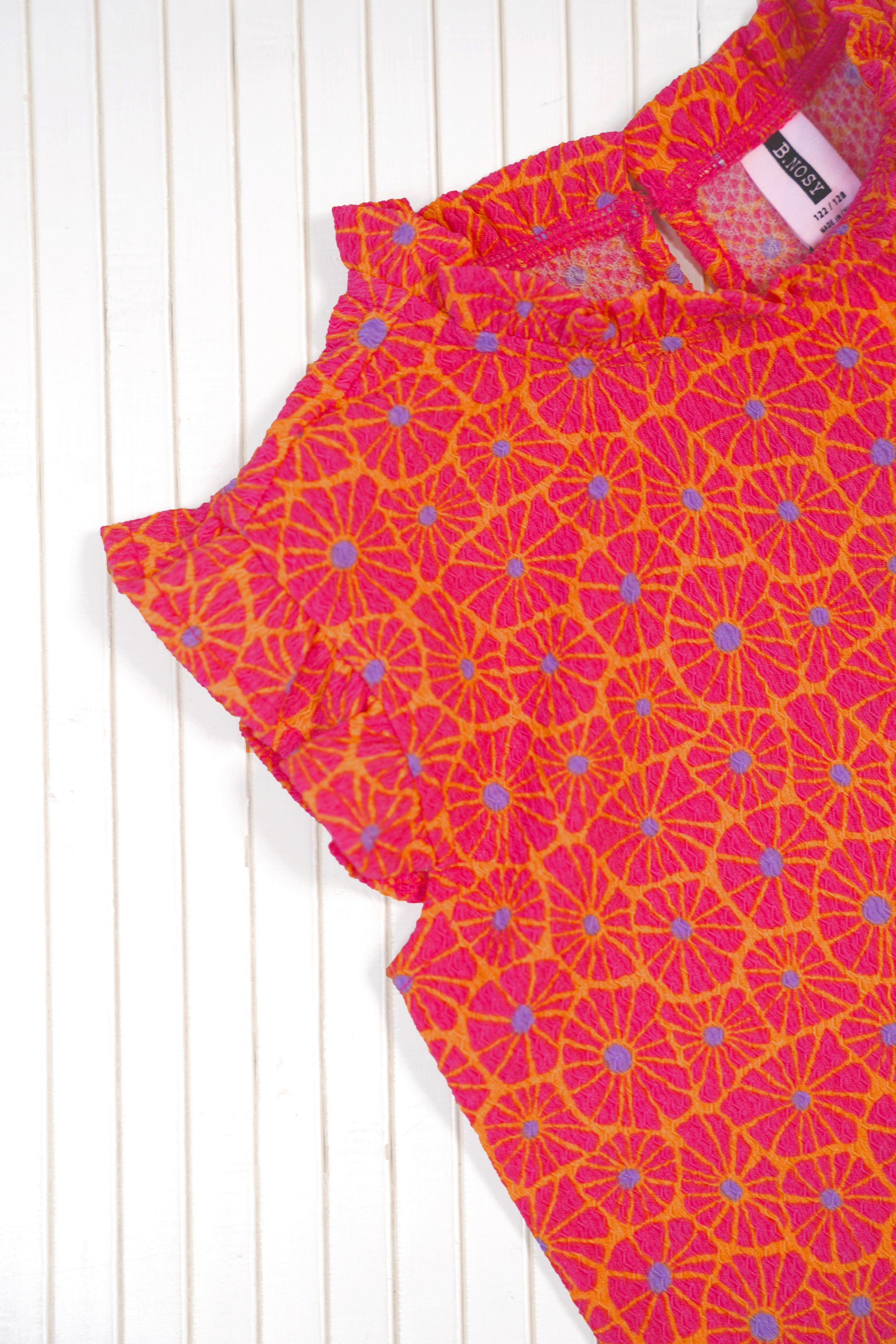 B.Nosy Tamar top Fabulous