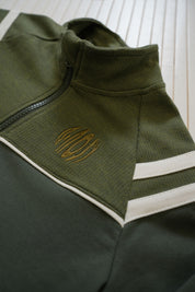 CAS vest green