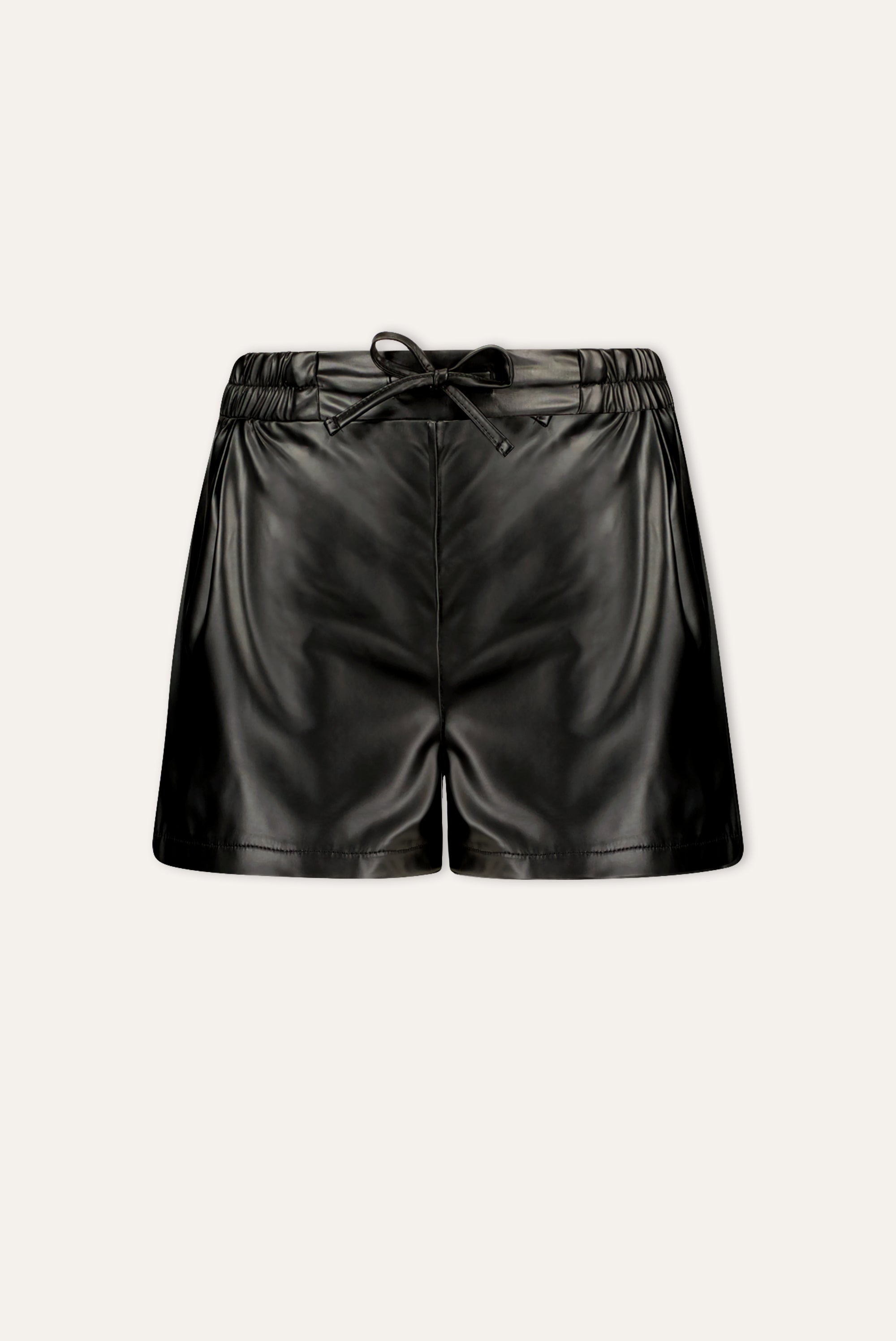 Pam Short Zwart