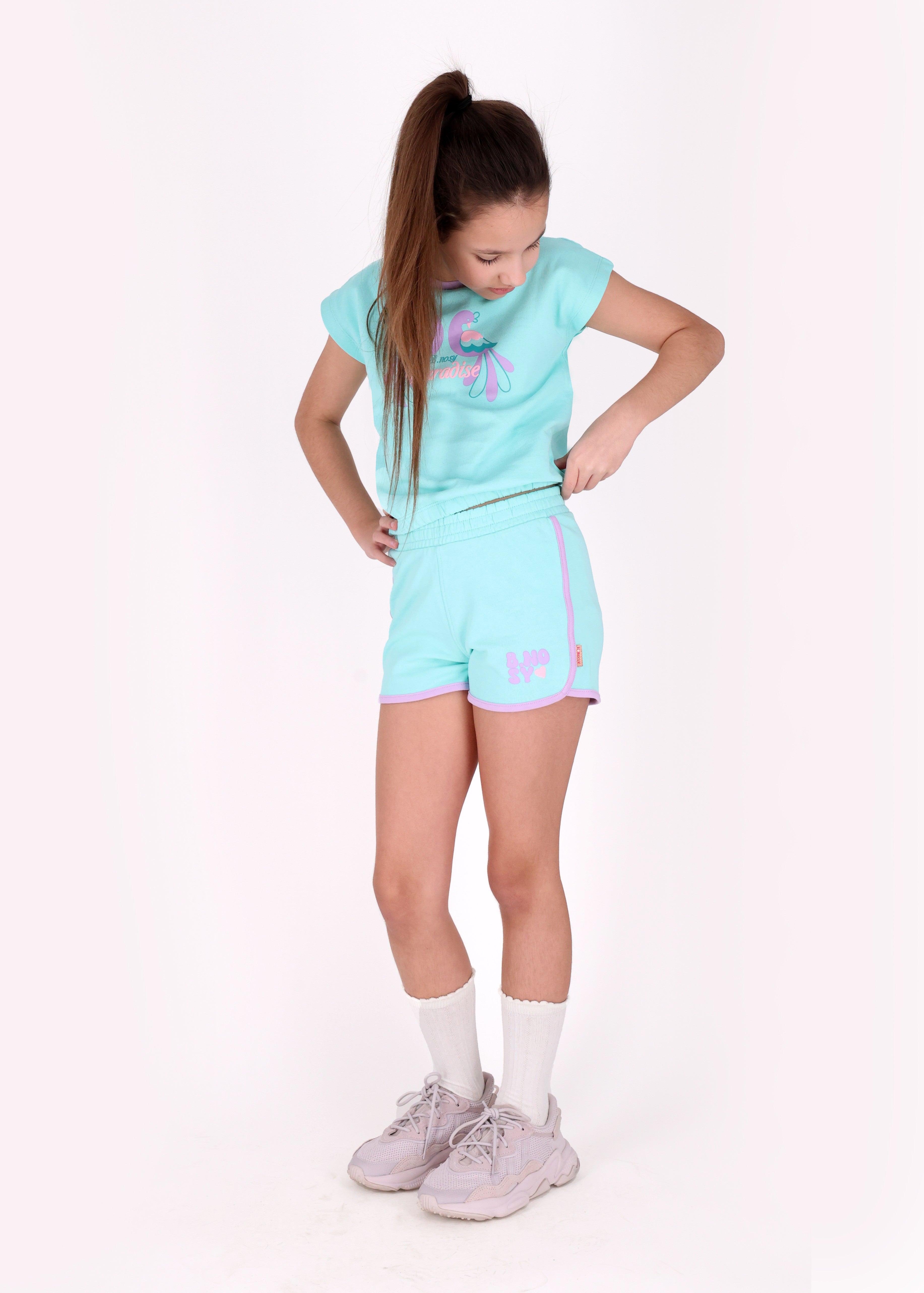 Pattia korte broek licht blauw